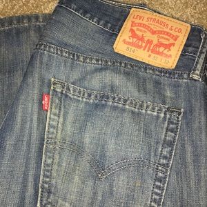 Levi’s 514 straight jeans 32x32